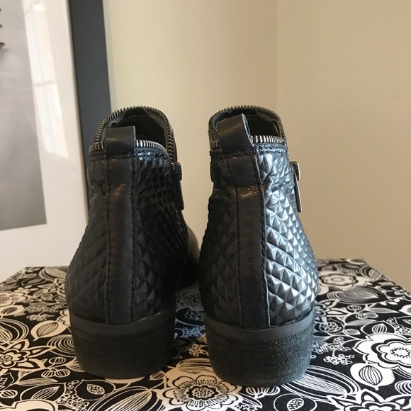 Lucky Brand Ankle Boots! Lucky You! - Picture 7 of 9